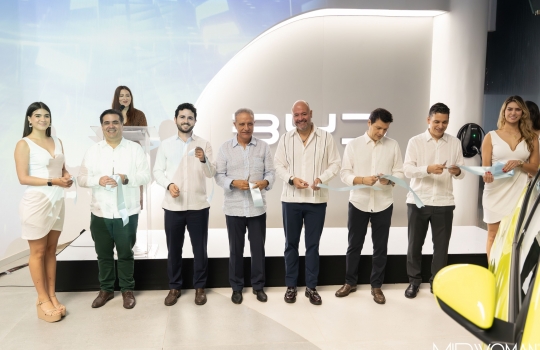 BYD inaugura agencia en Mérida