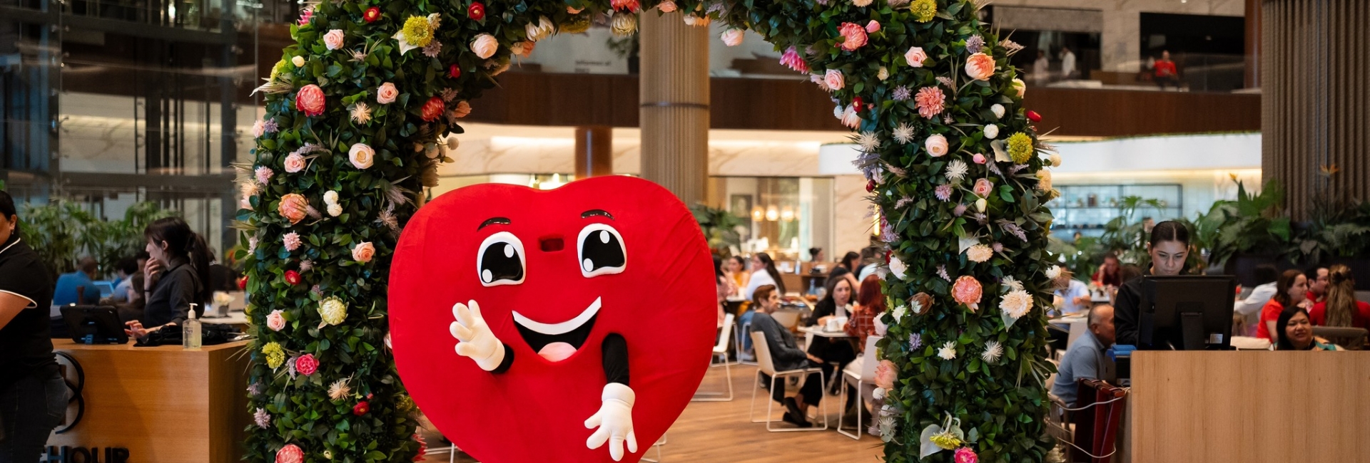 City 32 celebra el Amor y la Amistad (Pt. 2)